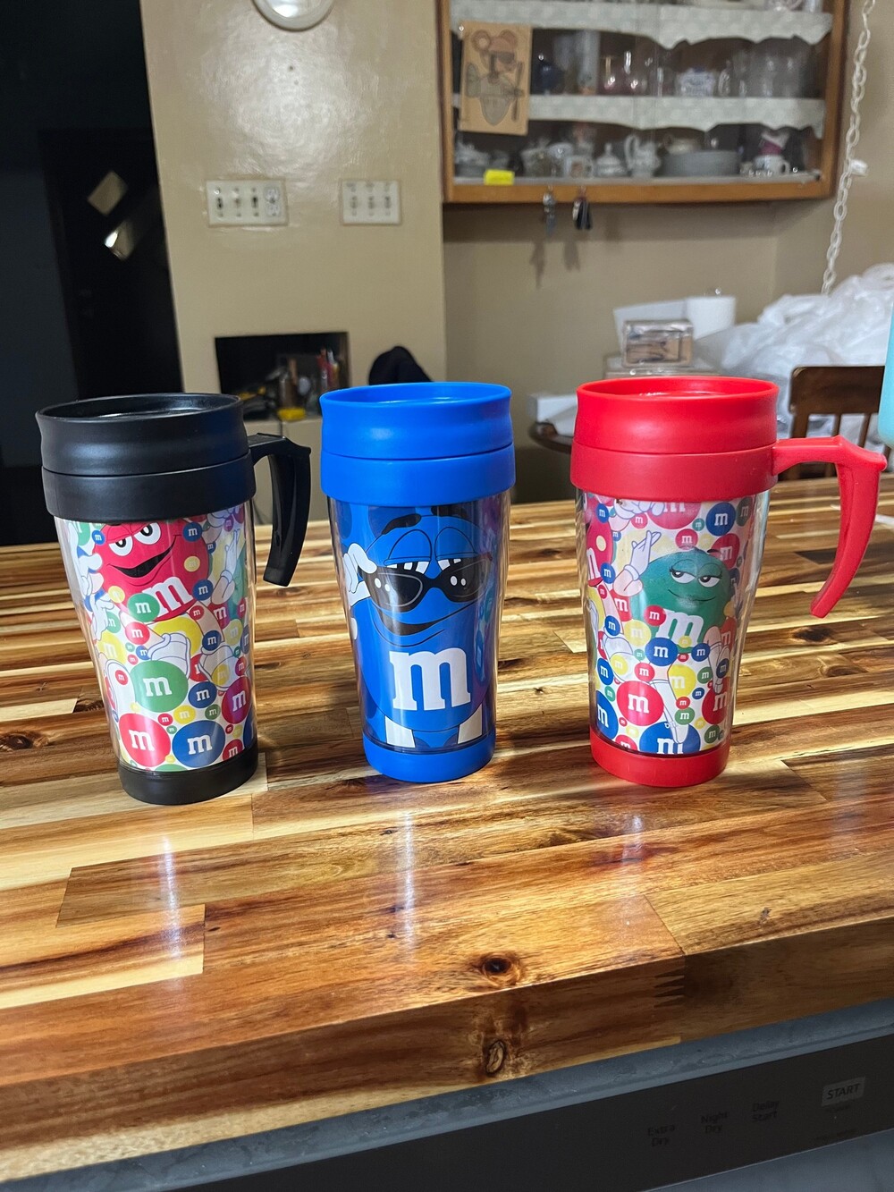 M&M's 16oz Travel Mug Set Red, Blue, and Black Plastic Character Design